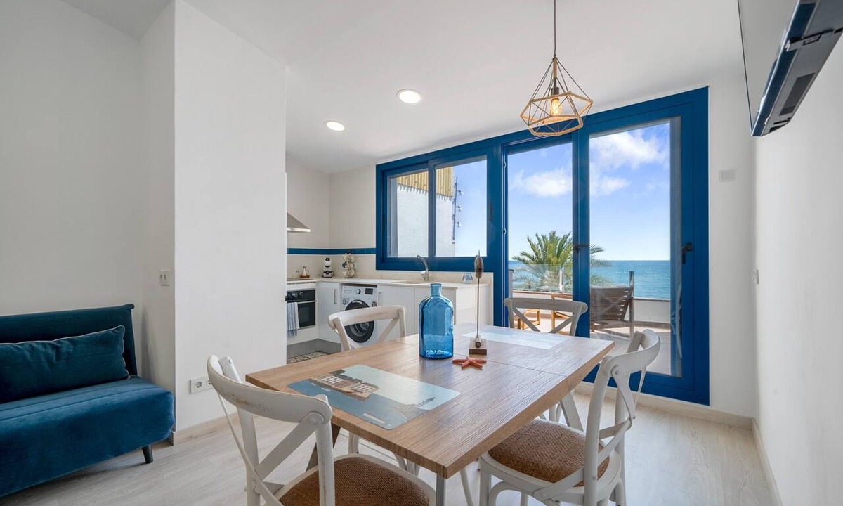 Calafell Apartment | Apartment 'Calafellmar Loft' with Sea View, Wi-Fi and Air Conditioning