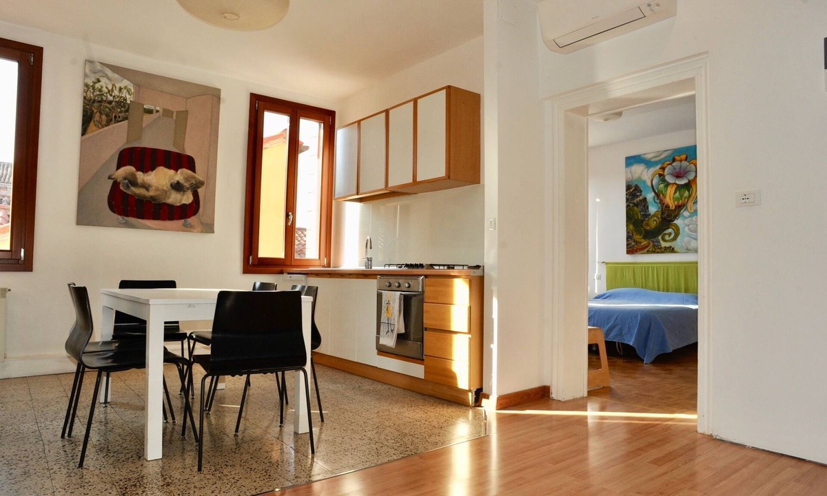 Cannaregio Apartment | Apartment on the 3rd p. with lift, rooftop view, 3 bedrooms, suitable for families