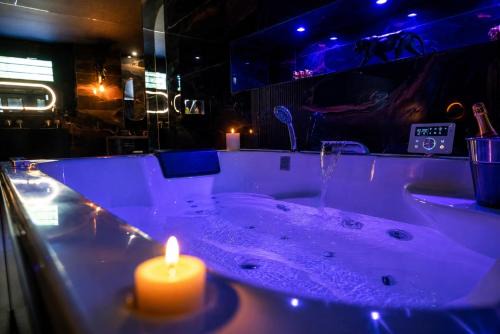 Corbas Villa | Baobab Logement Atypique avec jacuzzi privé
