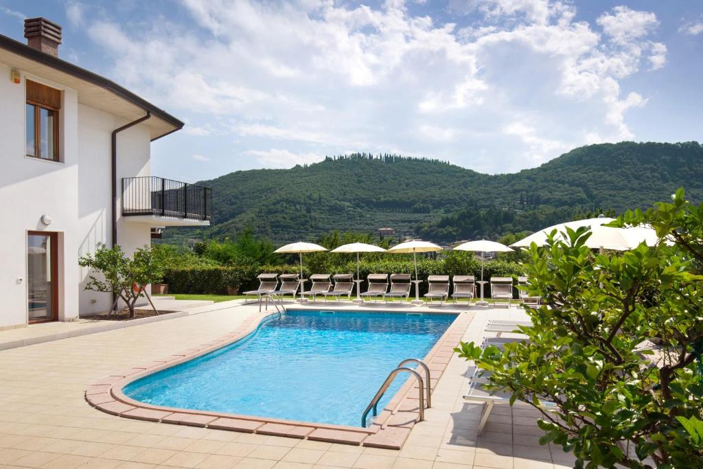 Garda Villa | Ca' Le Terrazze With Pool