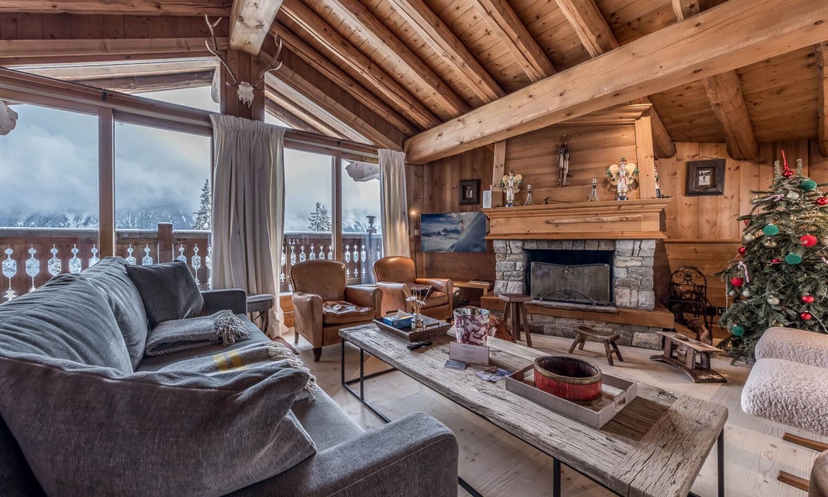 Courchevel Ski Chalet | Chalet in Courchevel with pool, jacuzzi, and panoramic views