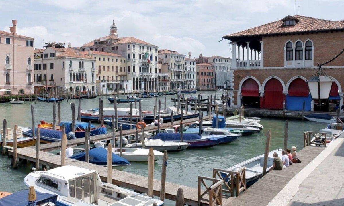 Santa Croce House | Charming Apartment Gran Canal View