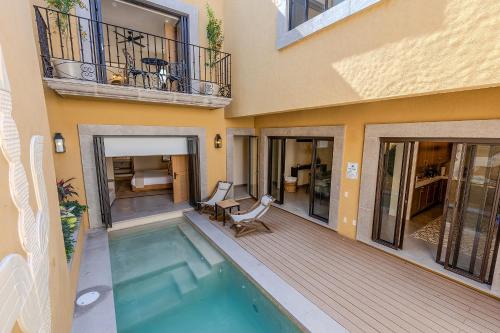 Zona Centro Villa | Designer Retreat in Centro Heated Pool & Views