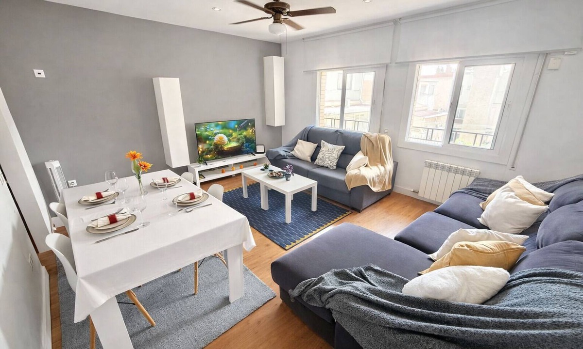 El Guinardo Apartment | Fantastic apartment in the city of Barcelona with parking