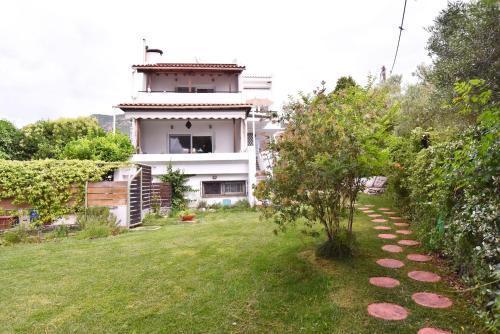 Palaio Tsifliki Villa | Fat Mermaid Seaside Villa