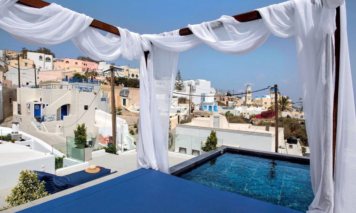 Fira Villa | Fira 2-Bed Villa, Sleeps 4, Hot Tub & Pet Friendly