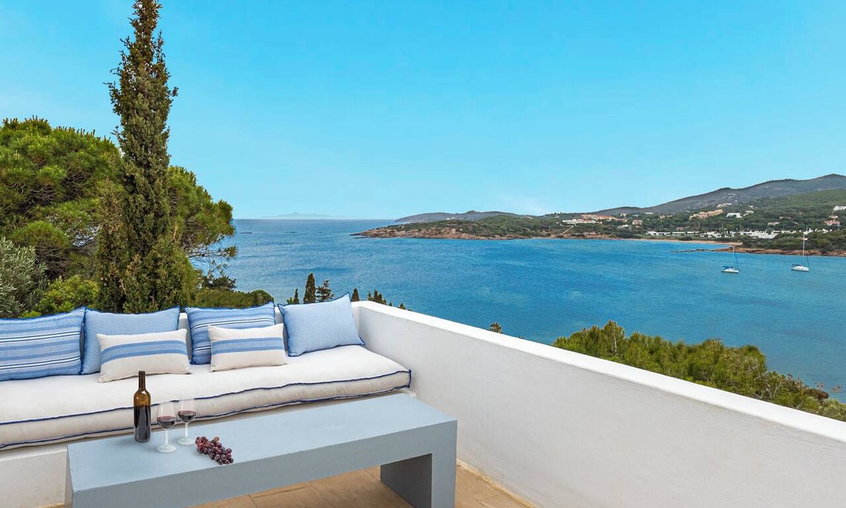 Lavreotiki Villa | Hidesign Athens Villa In Sounio Near Athens, Peaceful Location