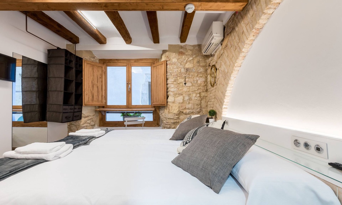Old Town Hostel | Hostal 977
