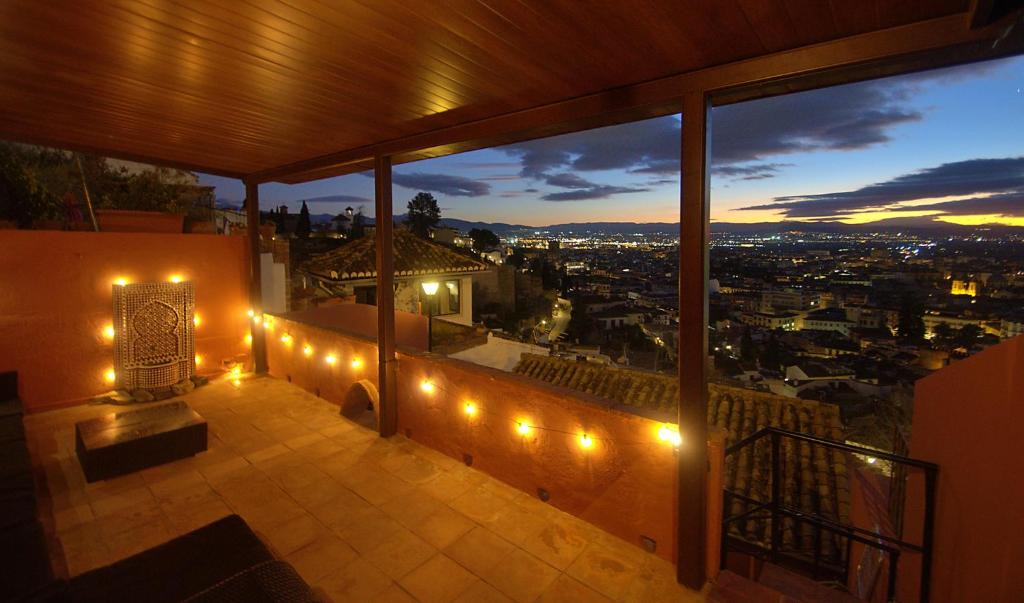 San Ildefonso Villa | House&Cave Parking and Terrace, in the city