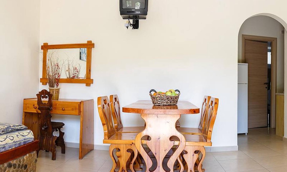 Ammoudara Villa | Ideal Place for Family Near the Beach With Garden