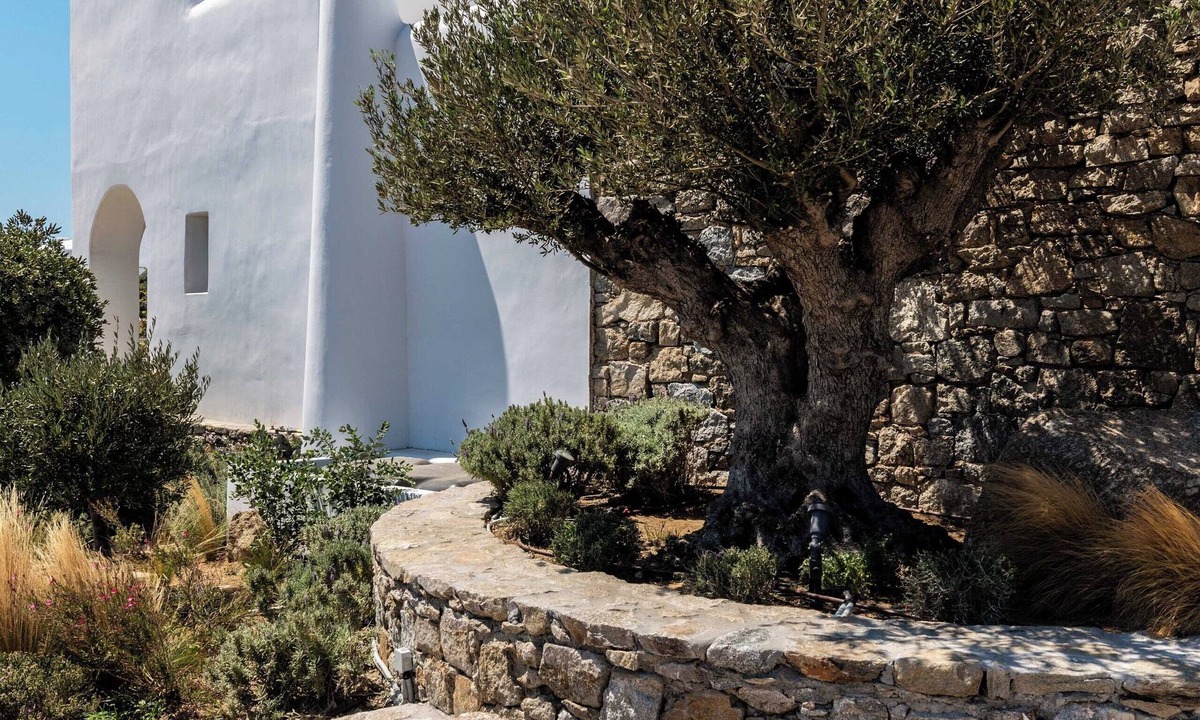 Mykonos Villa | Luxurious 8 BDR villa in a breathtaking location with sunrise to sunset views