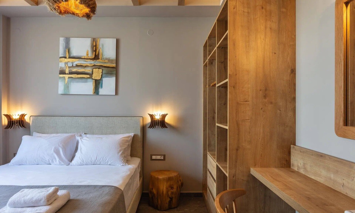Stalida Apartment | Modern Luxury 2-Bed Apt, in the heart of Stalis and steps from the Beach.
