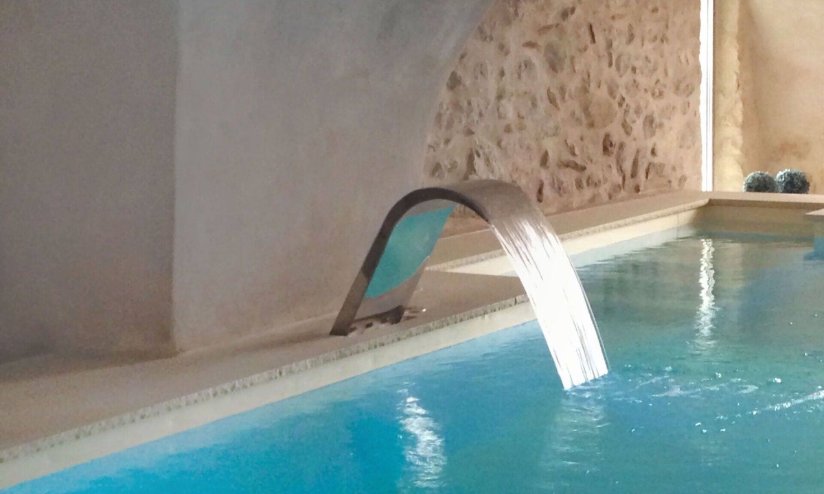 Lomaso Apartment | Nice apartment for 4 people with private pool, WIFI, TV, patio and pets allowed