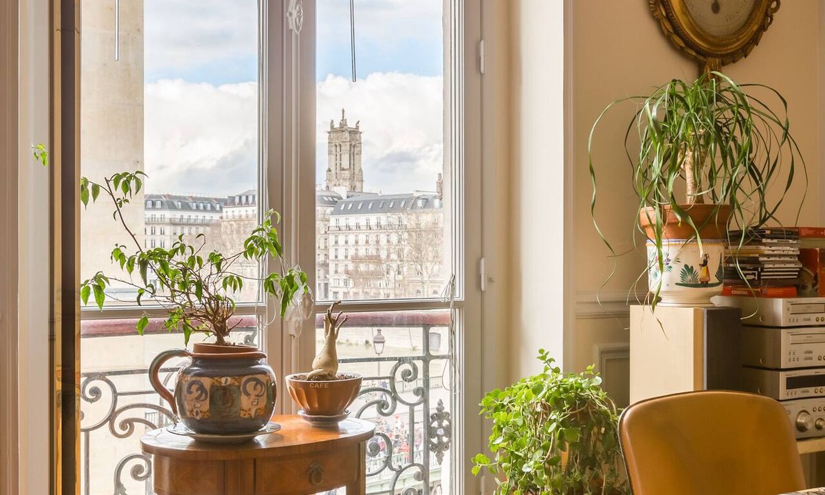 Notre Dame Apartment | Overlooking the Seine on Ile de la Cité, by Veeve