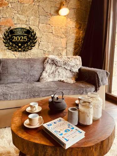 Eptalofos Apartment | Pinecone Lodge, Eptalofos River Garden Chalet