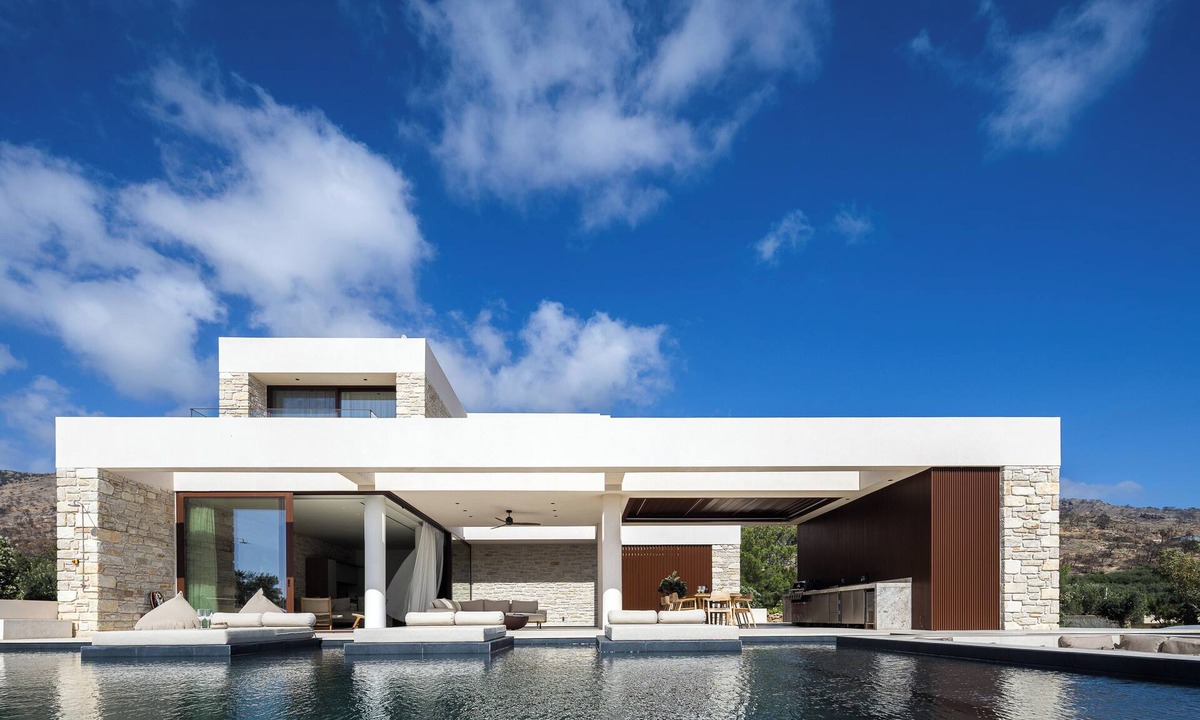 Ierapetra Villa | Seanatra Maria Seaviews w/Daily Housekeeping by etouri