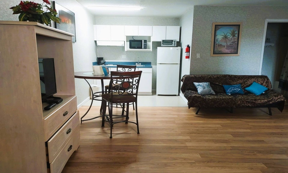 Galloway Hotel | Studio Inn and Suites Absecon NJ, Atlantic City