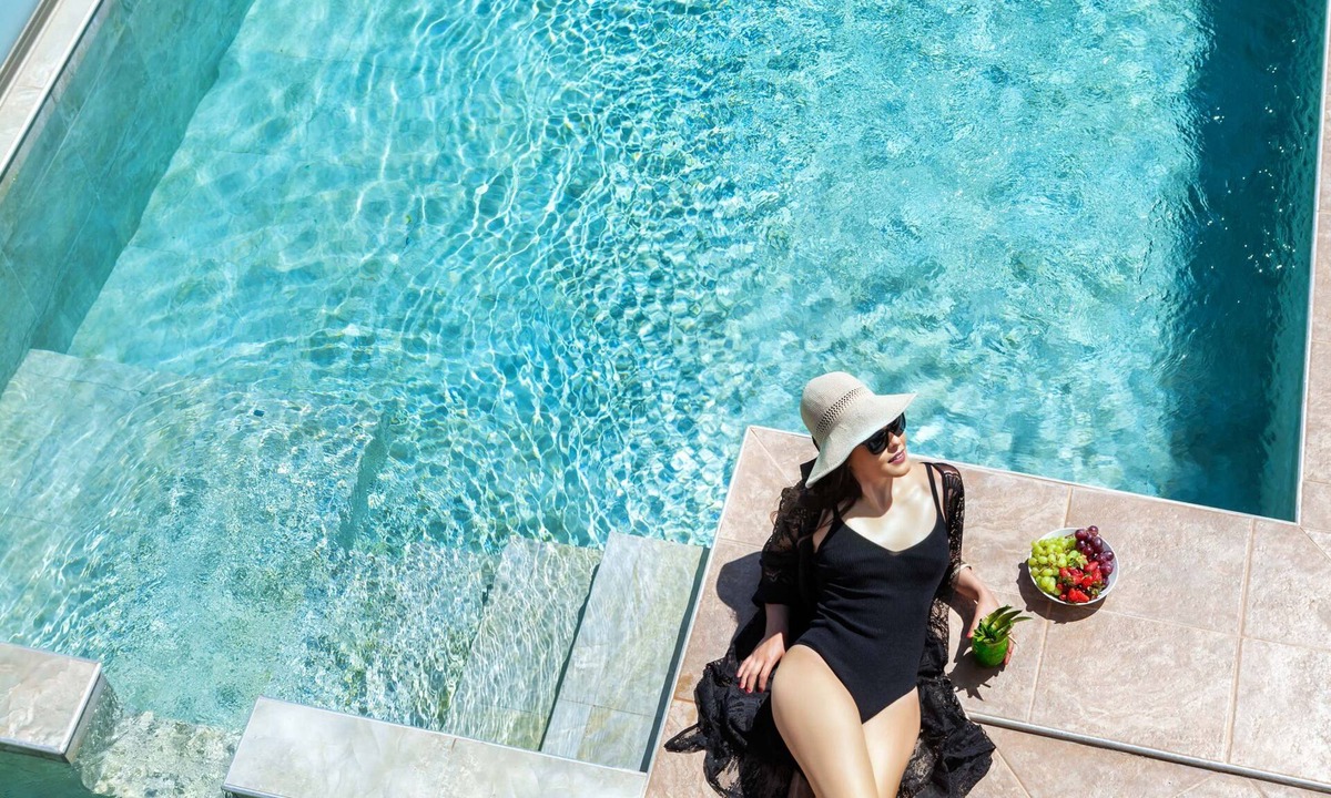 Pallini Villa | Sunny Villa, luxury, heated pool, excellence