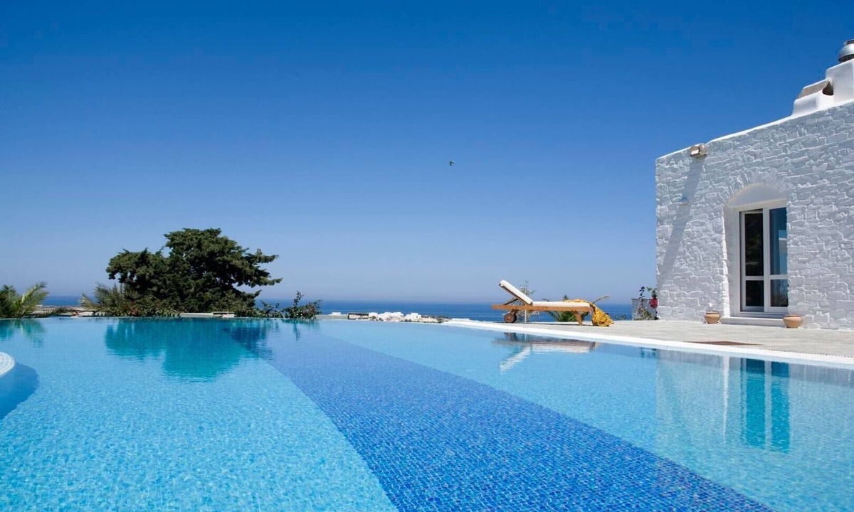 Nea Cryssi Akti Villa | Tranquil Paros Villa | 5 Bedroom Villa | Large Private Swimming Pool & Veranda with Sea Views | Sarakiniko