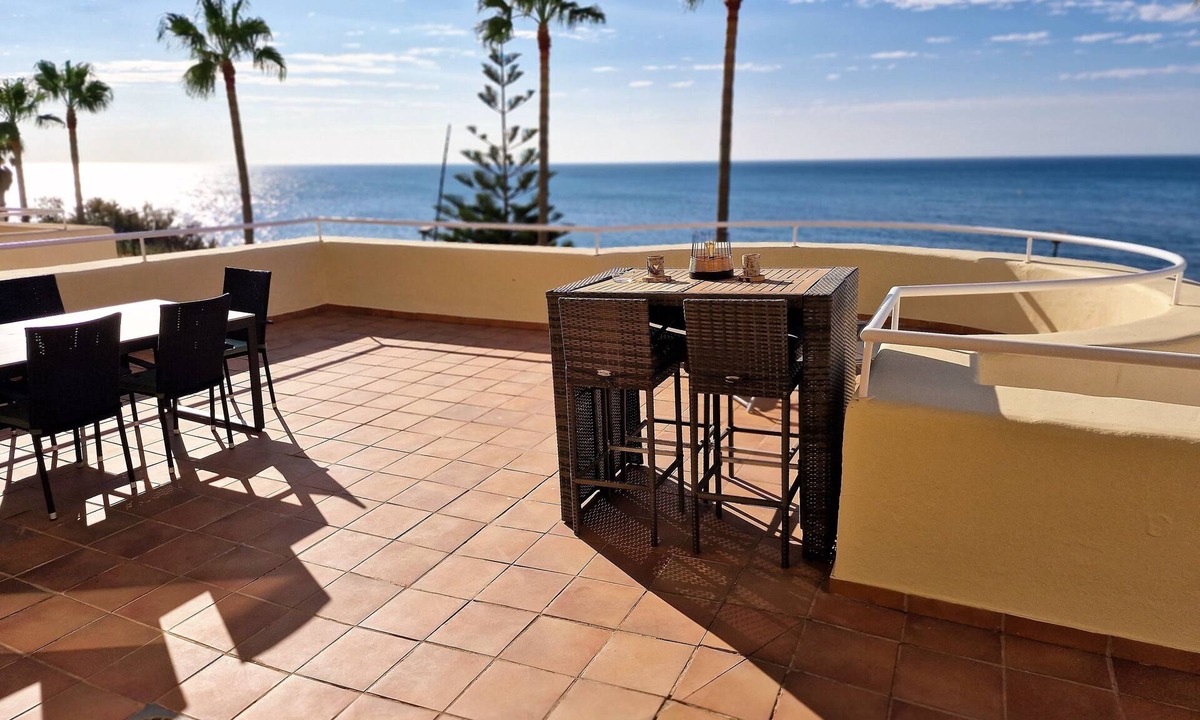 Buenas Noches Apartment | Vacation apartment/apartment for 5 guests with 220m² in Estepona (190733)