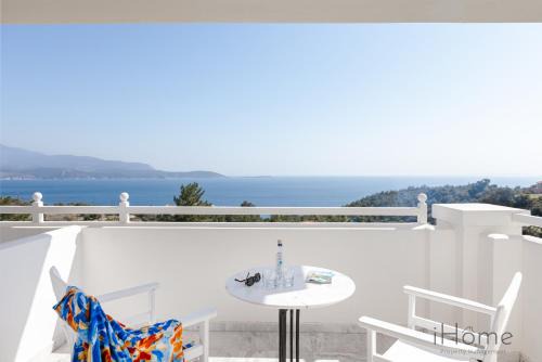 Pythagorio Apartment | Villa Anthemoessa - Endless Seaview