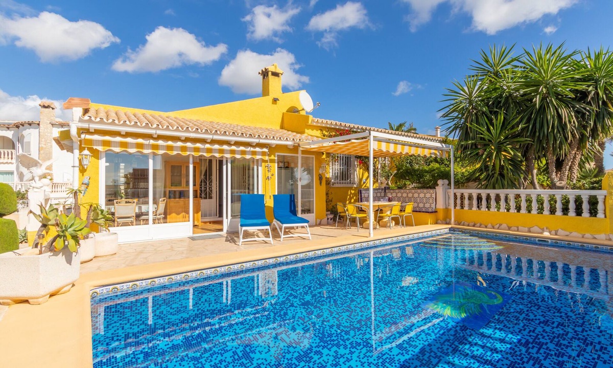 Cumbre del Sol Villa | Villa Casa dos Leones with sea view, pool, air conditioning, Wi-Fi, garden & terrace