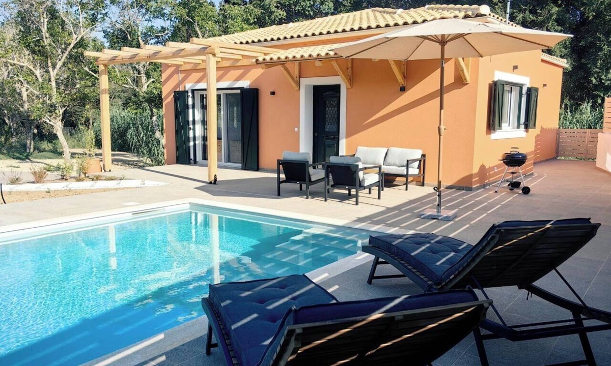 Termenades Villa | Villa Monteverde- Secluded Modern Villa in Nature