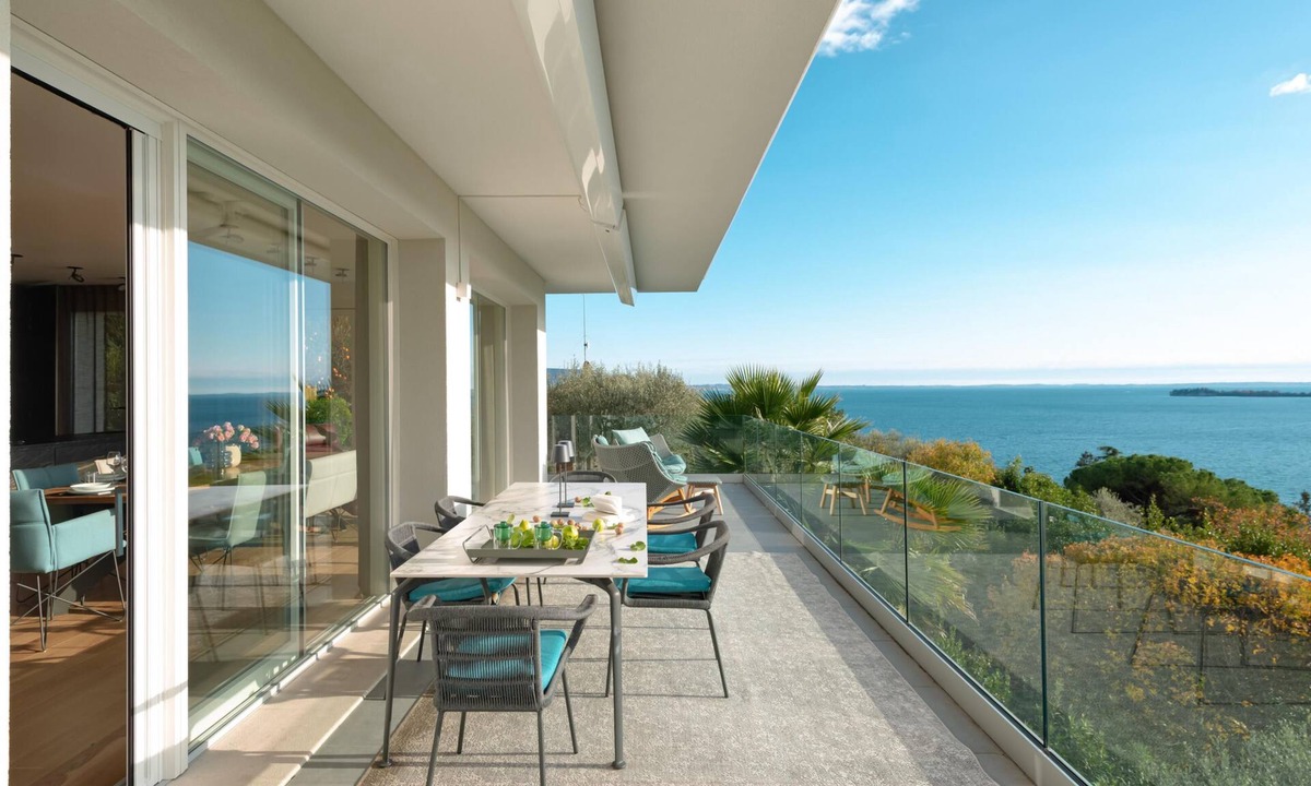 Gardone Riviera Villa | Villa Panorama with Breathtaking Lake View, Heated Pool and 4WD Car