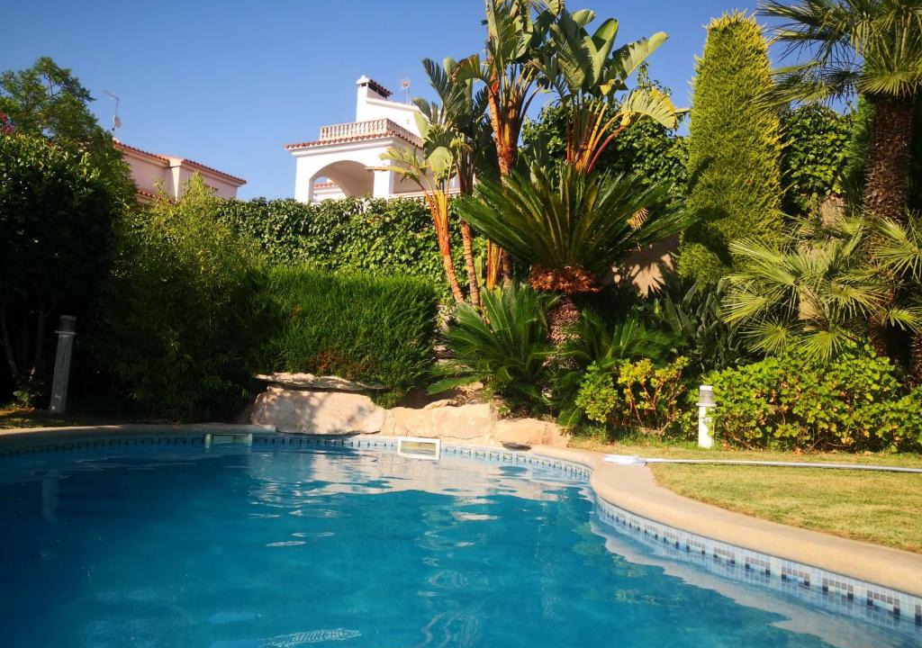 Cunit Villa | Villa Tito