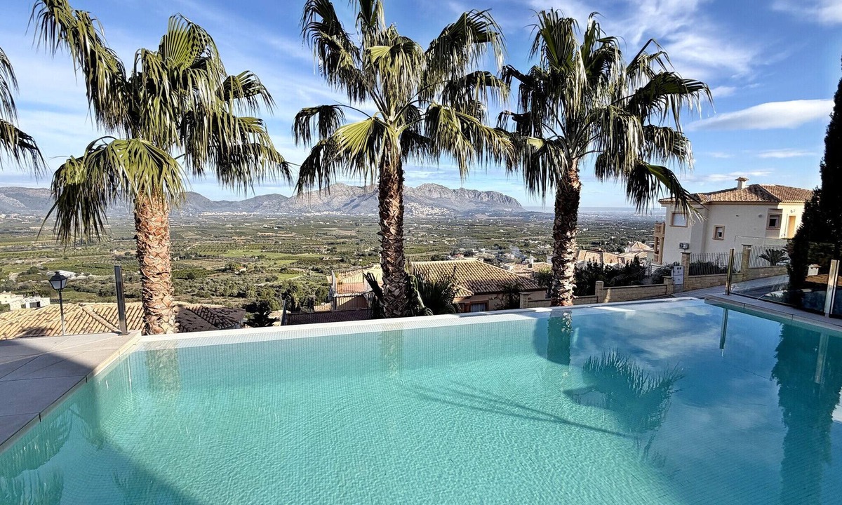 Orba Villa | Villa Titulabo, 6p, private pool