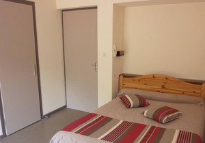 Studio-Classic-Ensuite with Bath-Balcony-Vue Montagne