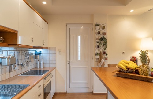 Heraklion Villa | Άνετη βίλα οικογενειακού μεγέθους με υδρομασάζ!
