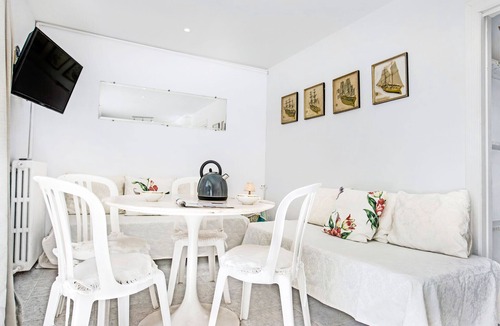 Palafrugell Apartment | 1ANC 13B - Basic 1 bedroom apartment located very close to the beach of Llafranc
