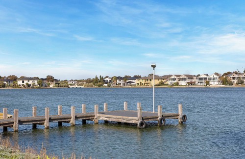 Sanctuary Lakes House | 3B golfcourse house *GYM* SPA*WIFI*Shopping centre By Sanctuary Lake