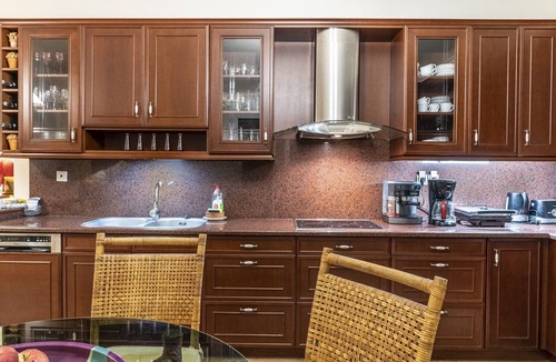 Chalcis Villa | 7 bedroom accommodation in Chalkida