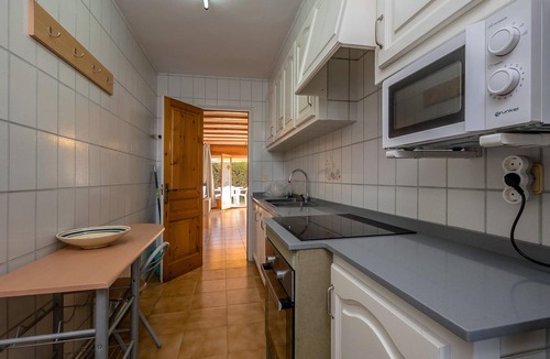 Calella de Palafrugell Apartment | AA-1 Cozy apartment in the center with pool.