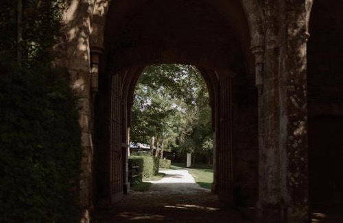 Neufmesnil Bed & Breakfast | ABBAYE DE BLANCHELANDE