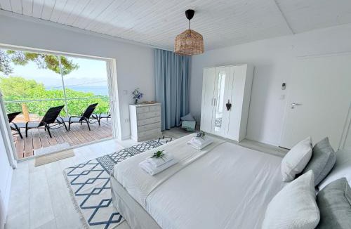 Oropos Villa | Amara Blue Bay Villa