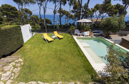 Calella de Palafrugell Villa | AMAZING NEW VILLA WITH DIRECT PASS TO THE BEACH - LA ALBA