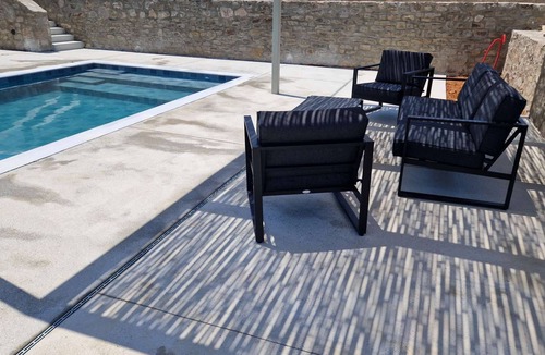 Antiparos Villa | Antiparos Homes - A beautiful holiday home with beach view for groups of 5