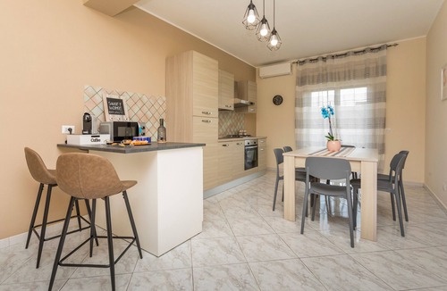 Fiumefreddo di Sicilia Apartment | Apartment 'Sicily Sweet Home' with Sea View, Wi-Fi and Air Conditioning