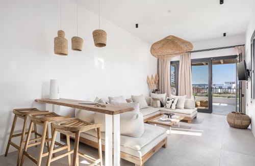 Adamas Apartment | Athina Milos Suites