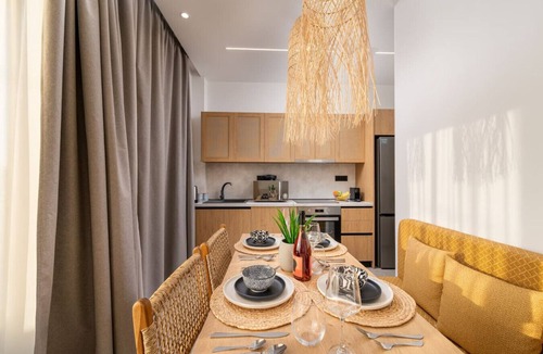 Lambi Apartment | Beach Luxury Homes : Nicole