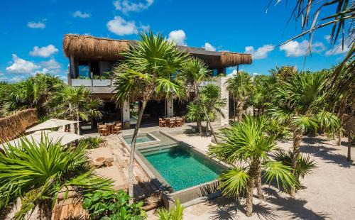 Soliman Bay House | Beachfront Villa Soliman Bay 12