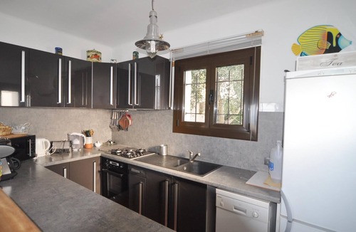 L'Escala Villa | Beautiful and modern house 500 meters from the beach and with sea views