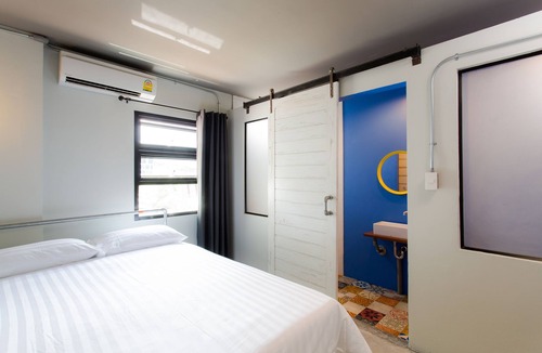 Talat Yai Hostel | bloo Hostel