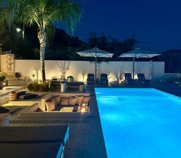 Nafplion City Centre Villa | Blue Topaz Two Villas Pool and Spa