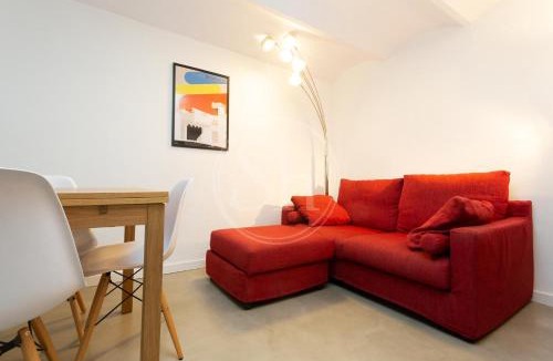 L'Antiga Esquerra de l'Eixample Apartment | Central Eixample Apartment - Barcelona Villarroel