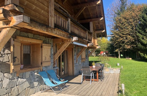 Marthod Ski Chalet | Chalet Les Champerons Entre Lacs et Montagnes