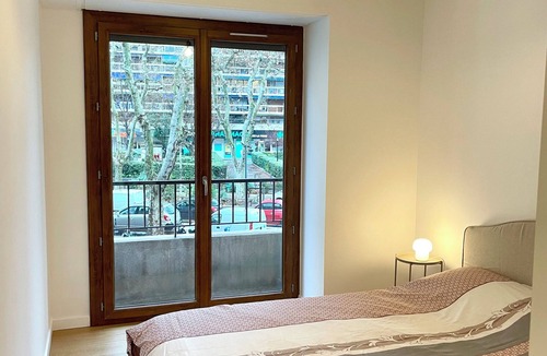 Le Rouet Apartment | Charming apartment right in the city center - August discount special